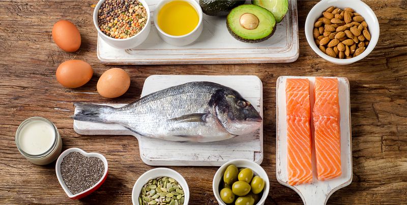 10 Amazing Health Benefits Of Including Fish Oil In Your Diet: HealthifyMe