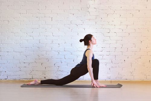 10 must try yoga poses to curb back pain for people who sit a lot – Muselot