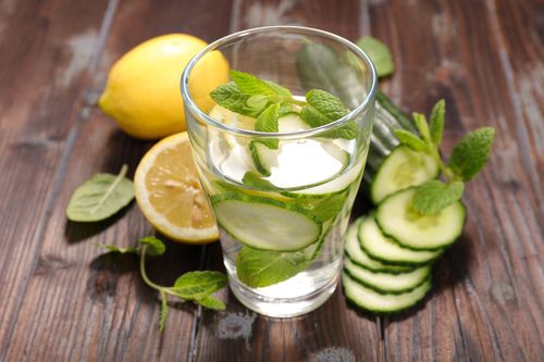Detox Waters For Weight Loss - Experts Advice. - Blog - HealthifyMe