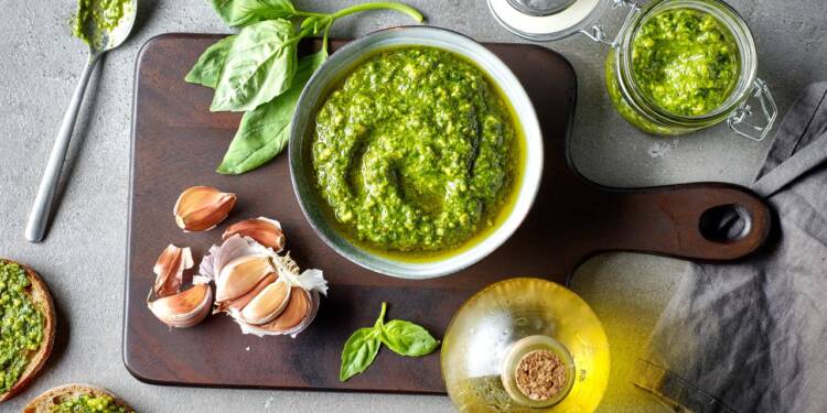 Pesto: Nutritional Profile, Benefits, Storage, And More- HealthifyMe