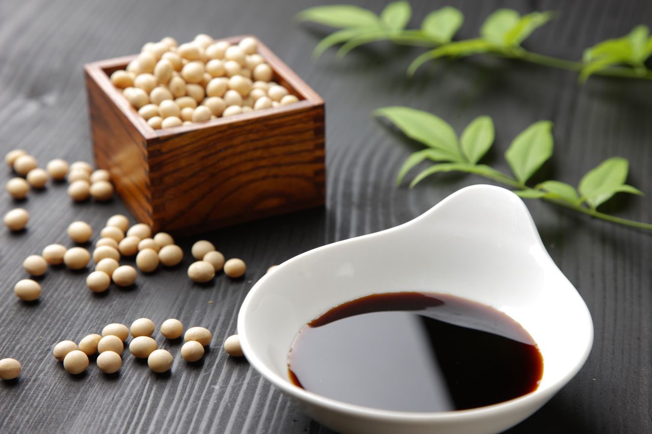Soy Sauce Nutrition Facts and Health Benefits