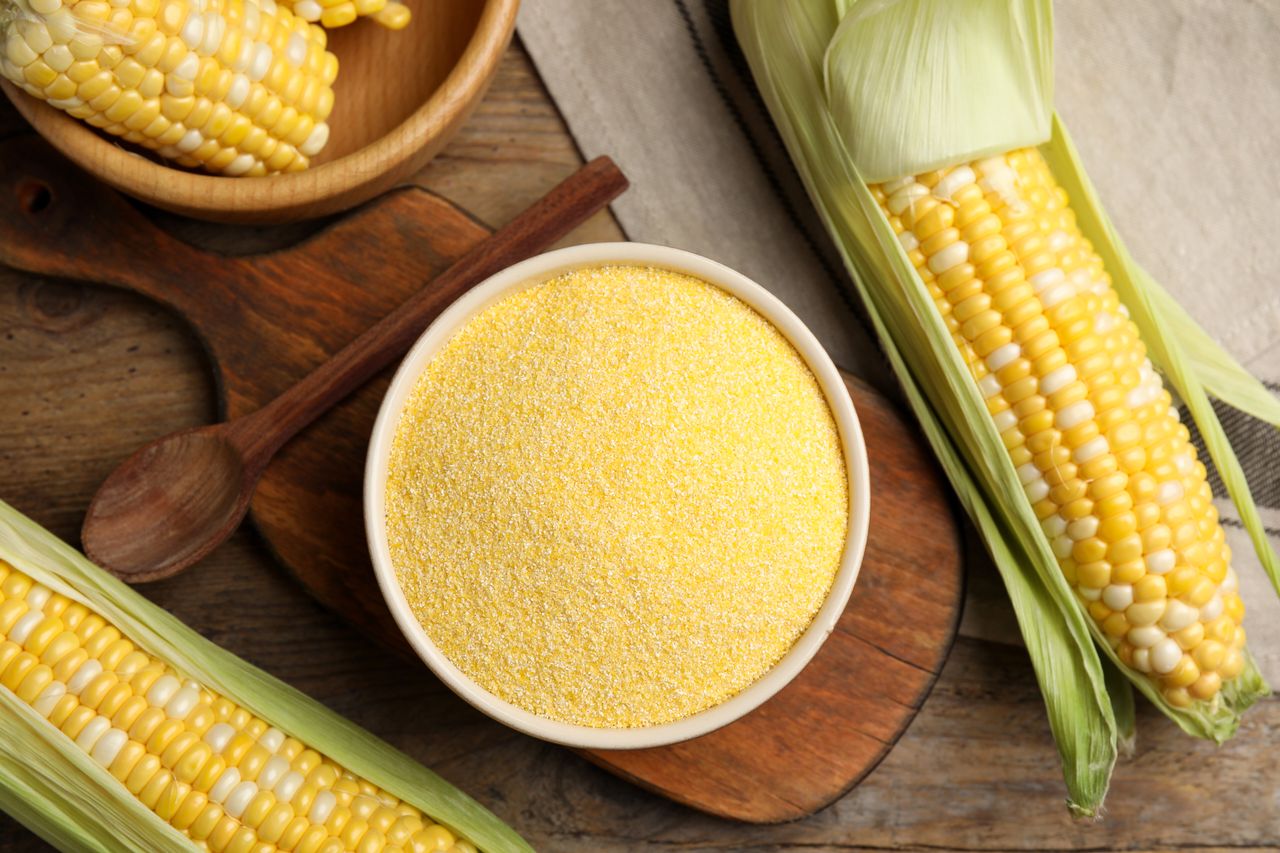 Cornmeal A Meal Full Of Nutrients HealthifyMe