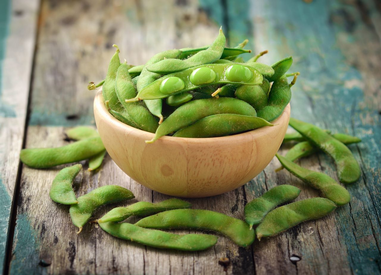 Edamame Nutrition Facts Health Benefits And Risks HealthifyMe