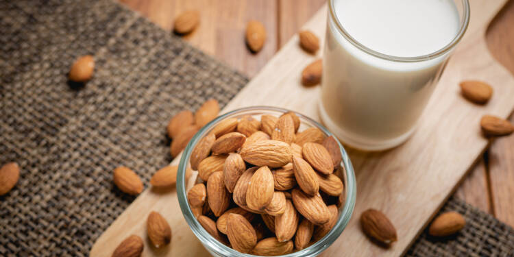 is-almond-milk-good-for-weight-loss-blog-healthifyme