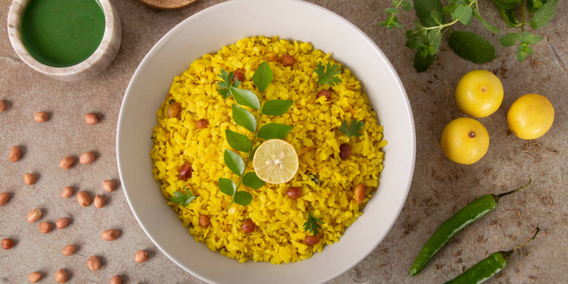 Is Poha Good For Weight Loss? Let's Find Out. - Blog - HealthifyMe