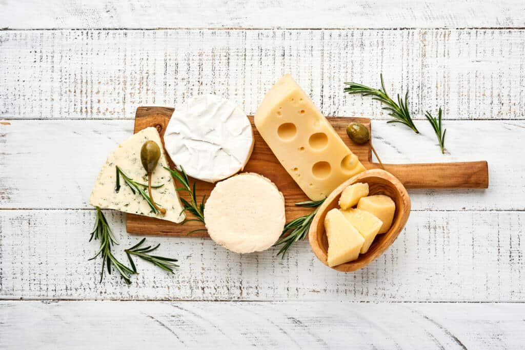 is-cheese-good-for-weight-loss-let-s-find-out-blog-healthifyme