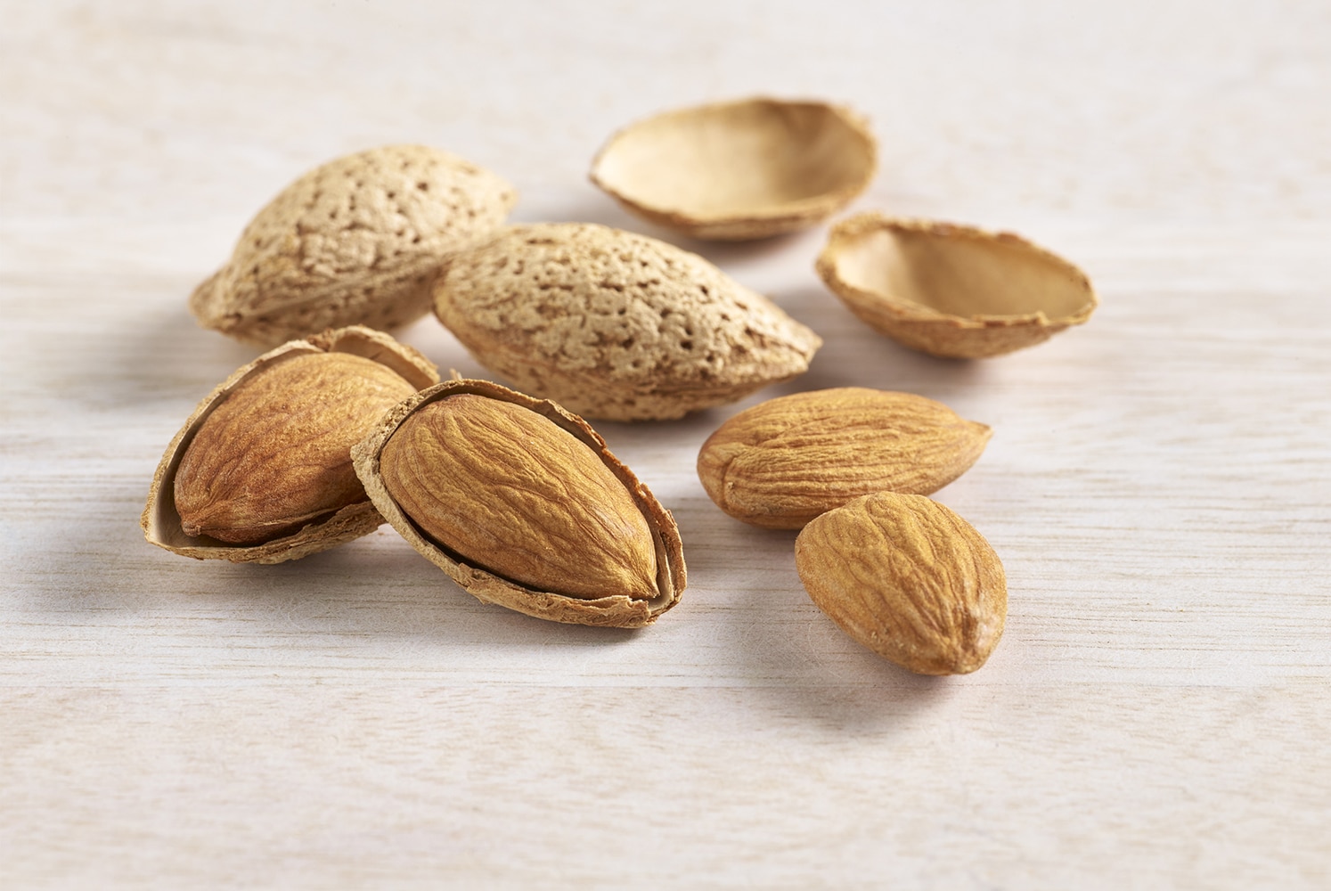 Health Benefits of Adding Almonds into Daily Fitness Regime